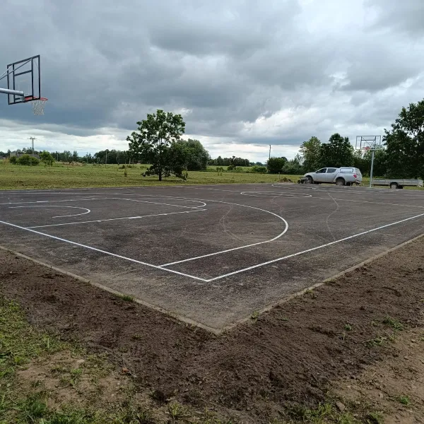 Vircavas sporta bāze – strītbola laukums” Mazlaukos, Vircavas pagastā un “Līvbērzes sporta bāze – strītbola laukums” Vārpā, Līvbērzes pagastā