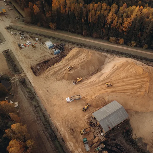 Dalīto atkritumu savākšanas laukuma seguma atjaunošana Iecēnos, Cenu pagastā, Jelgavas novadā